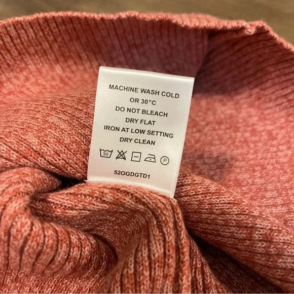 One Grey Day Red Cotton Cashmere Knit long sleeve round Neck Sweatshirt L - Picture 7 of 8